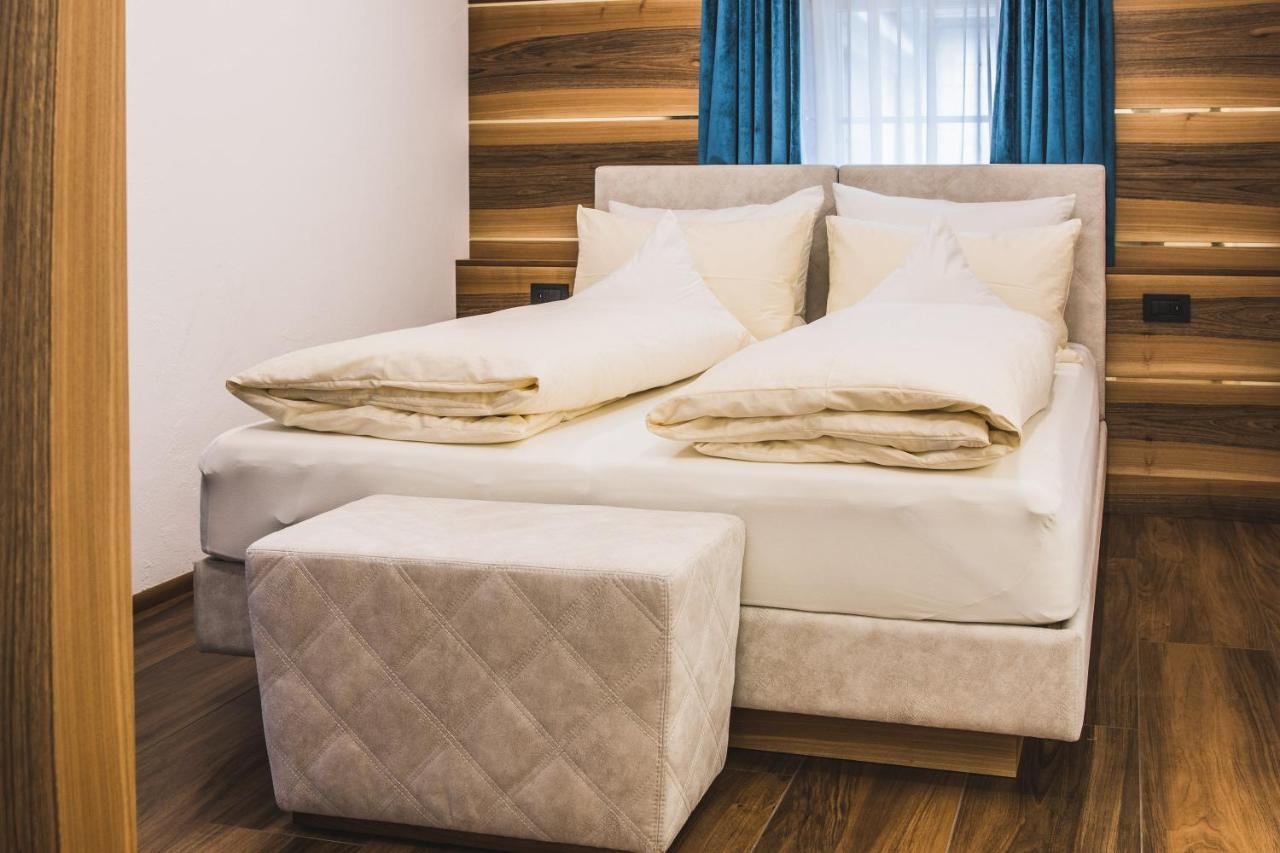Apartments Villa Venezia Luxury 오르띠세이 외부 사진